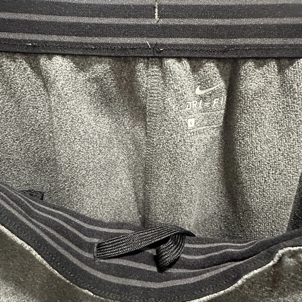 Nike Women's Basketball Sweatpants - Charcoal Gray